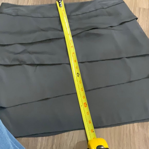 Banana Republic skirt size 12 - Picture 7 of 7